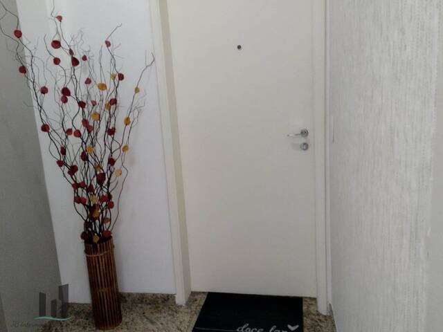 #81 - Apartamento para Venda em São Paulo - SP