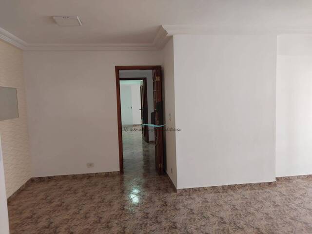 #220 - Apartamento para Venda em São Paulo - SP